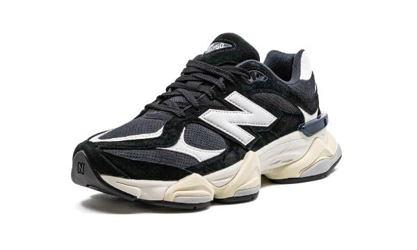 NEW BALANCE 9060 "Black / White"